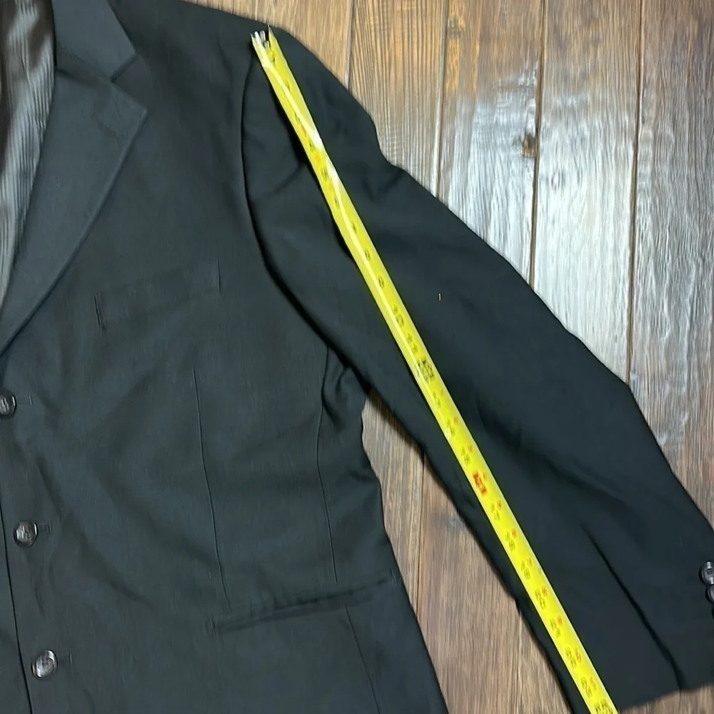 Vinci Mens Black 2 Piece 46R Jacket 40R Pant 3 Button Suit